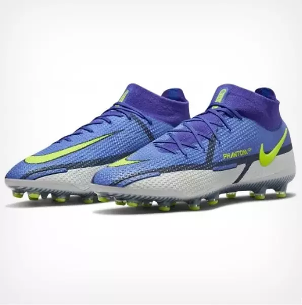 Nike Phantom Gt Morado Verde Con Bota