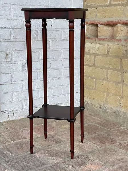 Mesa De Madera The Bombay Company - China 1999