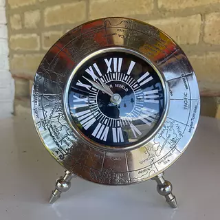 Reloj Retro Redondo Quarzo Pila Aa