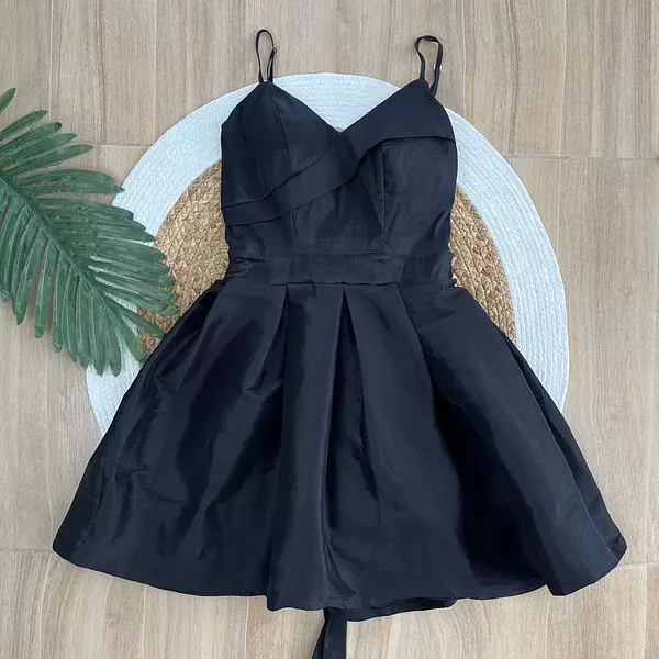 Vestido Negro Bombacho