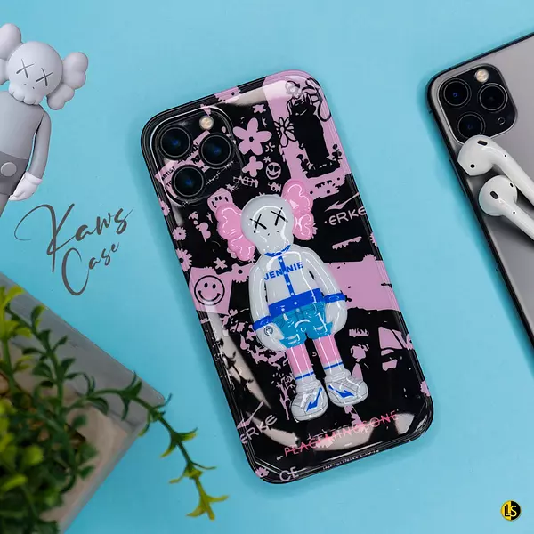 Case Kaws Iphone12pro