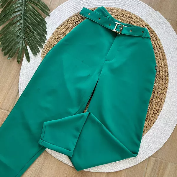 Pantalon En Tela Verde