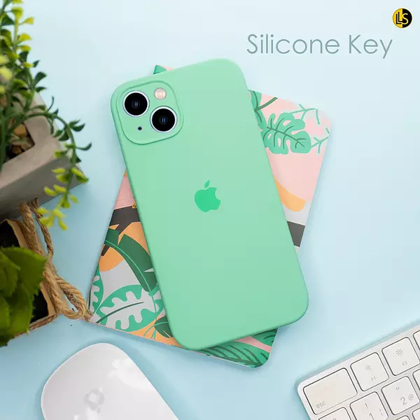 Silicon Case Verde Protector Cámara Iphone12 Pro