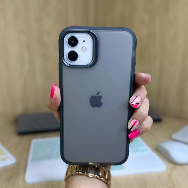 Case Negro Mate Iphone 11