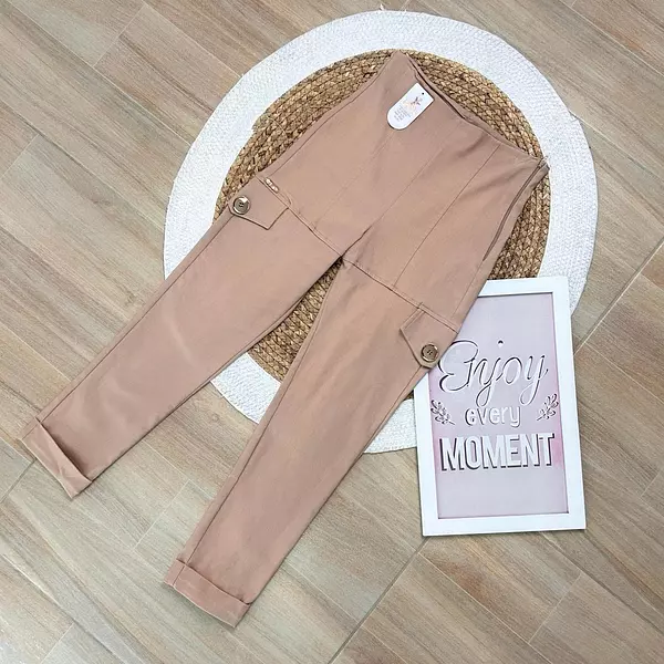 Pantalón En Tela Beige