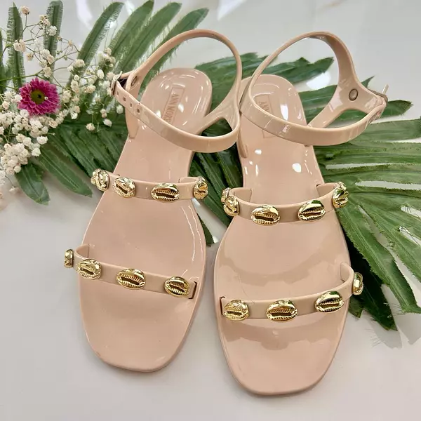 Sandalias Concha--Beige