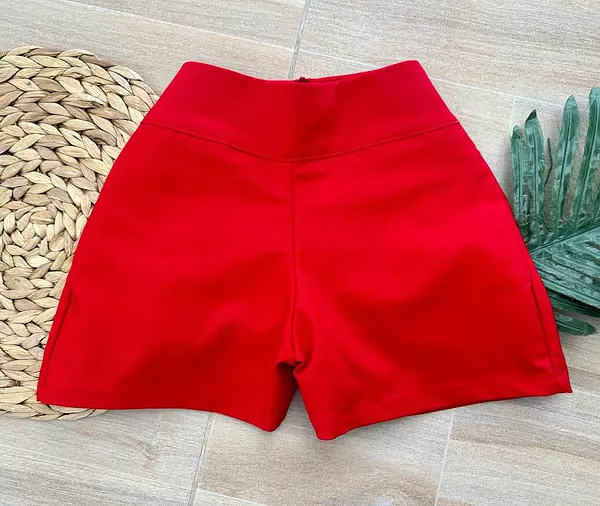 Short Corto Rojo