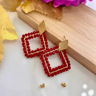 Aretes Geométricos – Estilo Moderno