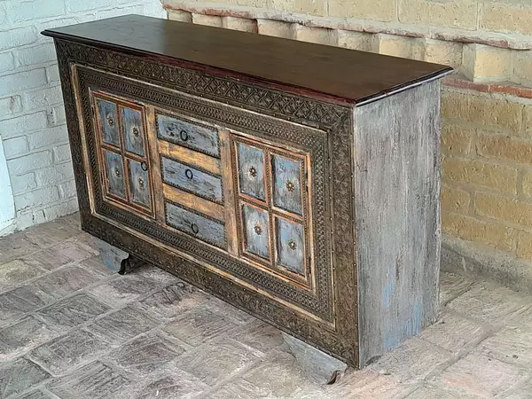 Bife 2 Puertas 3 Cajones - India 1980