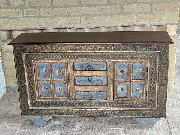 Bife 2 Puertas 3 Cajones - India 1980