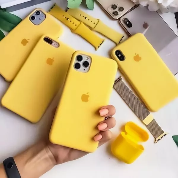 Silicon Case Amarillo Iphone 14pro