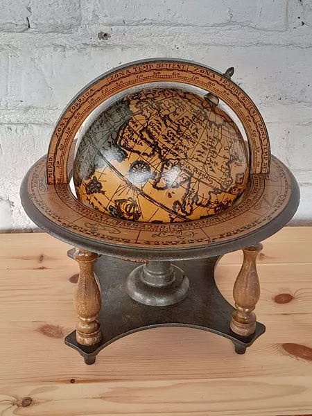 Mapamundi Con Soporte - Italia 1970