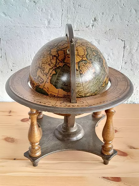 Mapamundi Con Soporte - Italia 1970