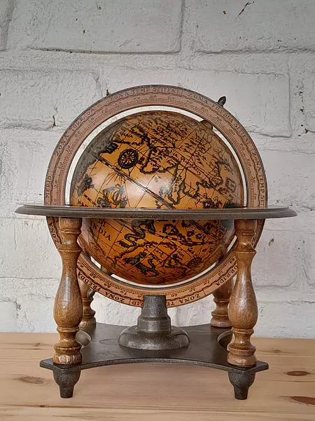 Mapamundi Con Soporte - Italia 1970