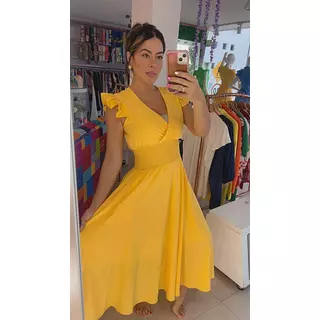 Vestido Amarillo – Brillo Y Elegancia Atemporal