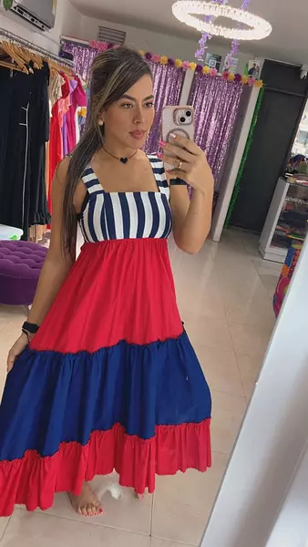 Vestido Rojo-Azul Oscuro