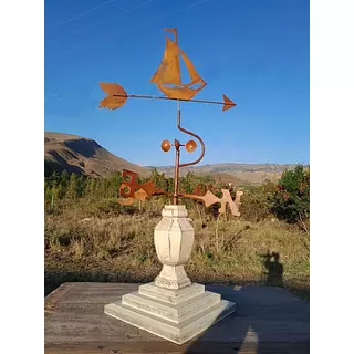 Veleta Decorativa De Velero De Sobre Mesa