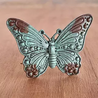 Perilla Metálica Con Forma Mariposa