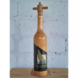 Pimentero Californiano Con Forma De Botella De Vino U.S.A.