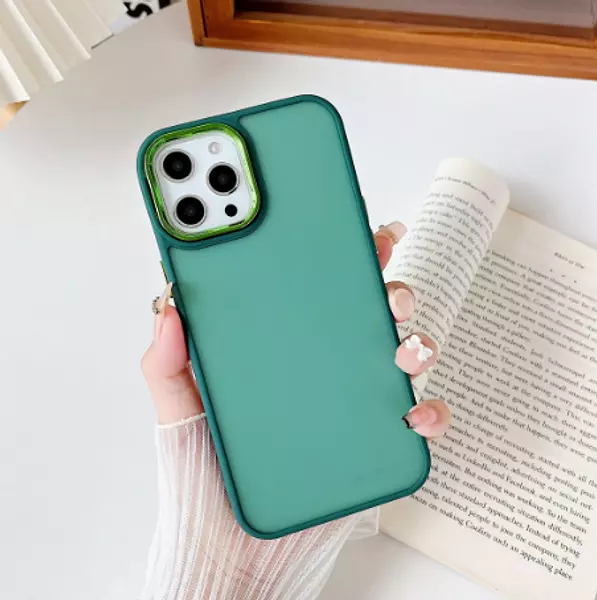 Case Mate Borde Verde Iphone15pro+