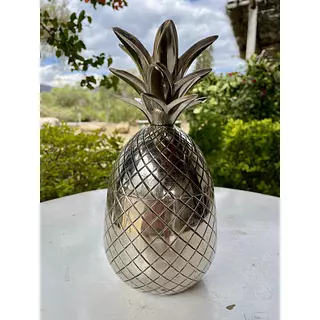 Recipiente En Forma De Piña Plateada India