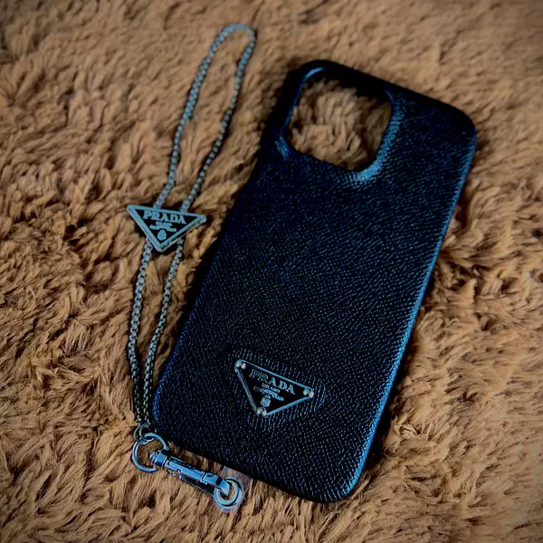 Case Lujo Prada Negro , Iphone 14 Pro Max