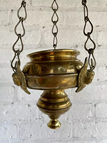 Lámpara De Iglesia En Bronce Con Ángeles - España 1900