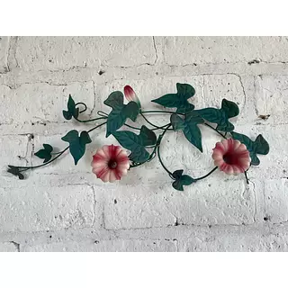 Zarcillo Metálico De Flores Campanilla Y Hojas