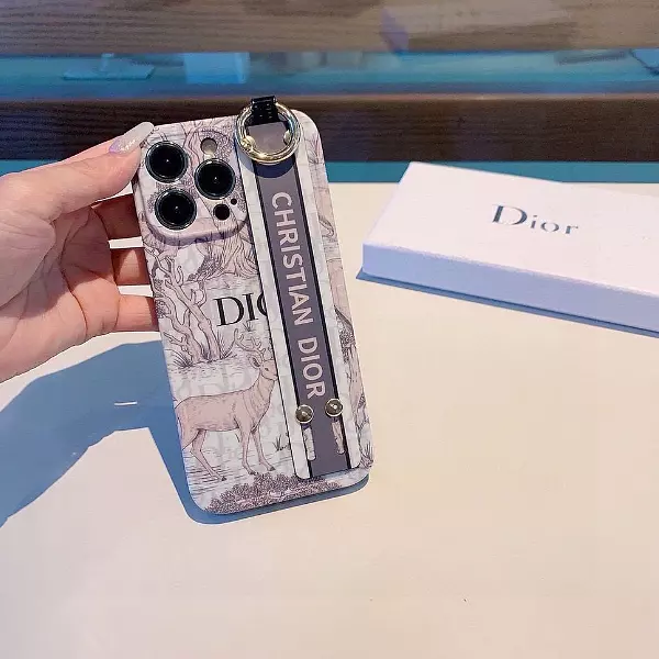 Case De Lujo Christian Dior Con Soporte + Strap Protector De Camara Iphone 12 Pro+