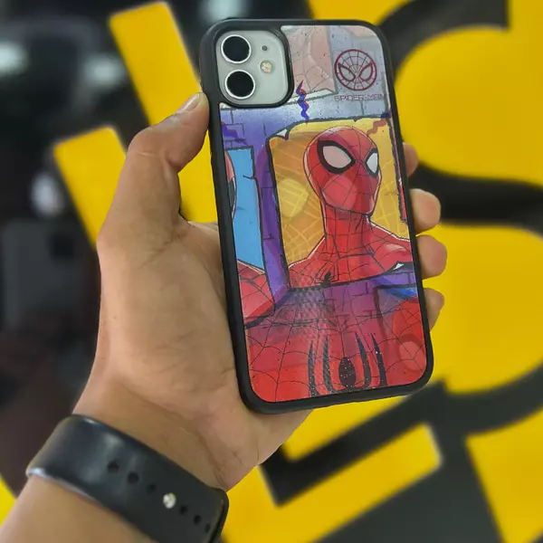 Case Animado Spider-Man Iphone 11