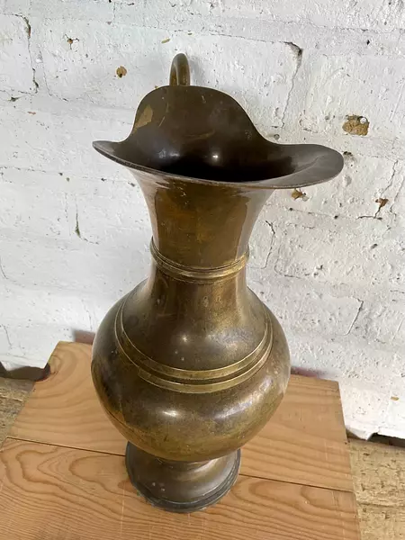 Jarrón De Bronce - India 1940