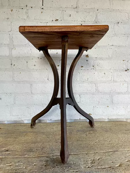 Mesa Antigua Trípode Industrial - Colombia 1950