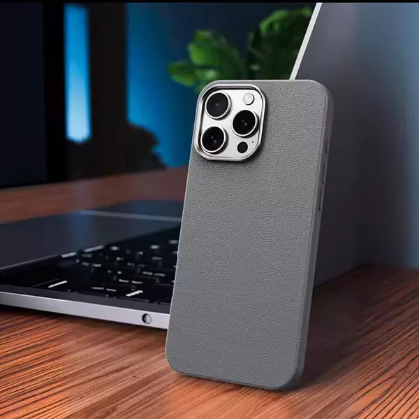 Case Diseño Cuero Magsafe Gris Iphone 15pro+