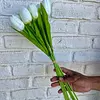 Paquete X 7 Tulipanes Artificiales Blancos