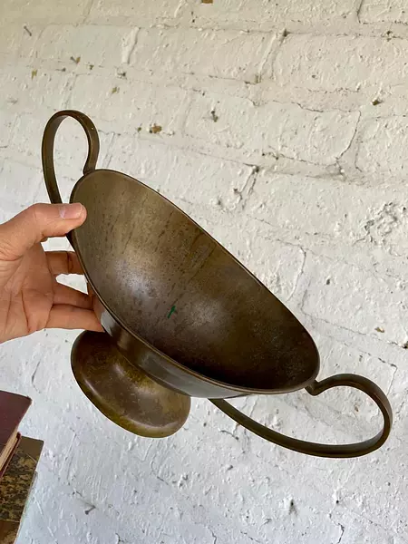 Recipiente De Bronce