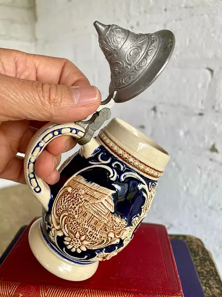 Jarro Cerveza En Alto Relieve - Alemania Occidental 1970