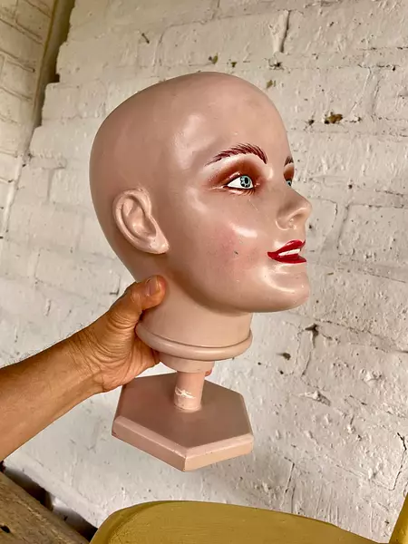 Cabeza De Maniquí Antiguo Base Elongable - U.S.A. 1950