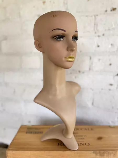 Cabeza Maniquí Cuello Largo