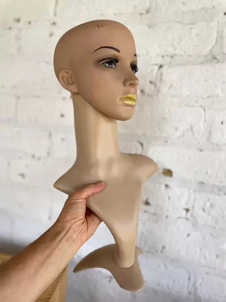 Cabeza Maniquí Cuello Largo
