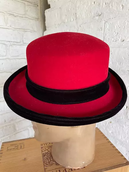 Sombrero Kokin Fieltro Rojo - U.S.A. 1990