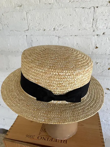 Sombrero De Paja Tipo Canotier Cinta Negra - U.S.A. 2005