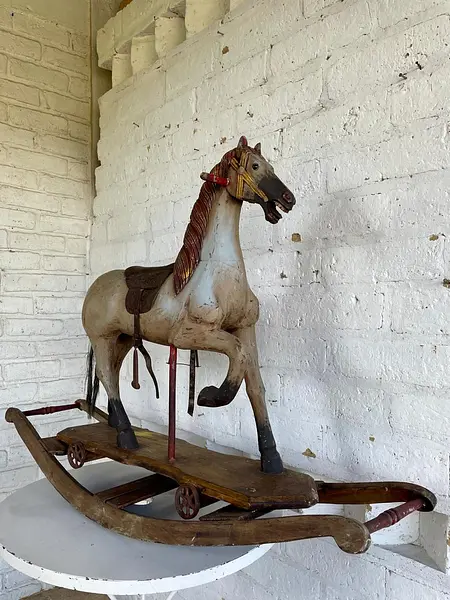 Caballo Balancín Tallado Madera Con Ruedas - Inglaterra 1900
