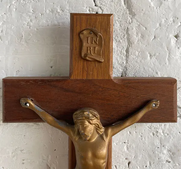 Crucifijo Madera Metal