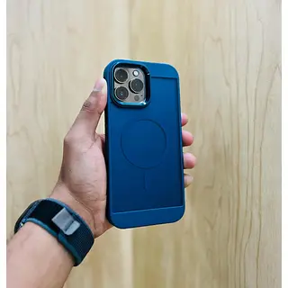 Case Magsafe Borde Azul Mate Iphone 16pro+