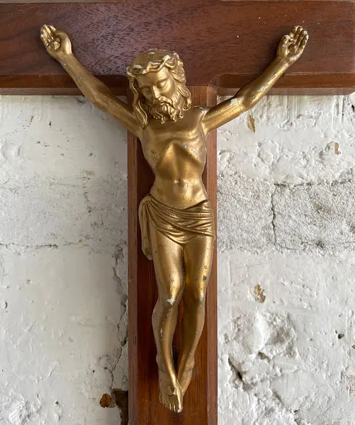 Crucifijo Madera Y Resina