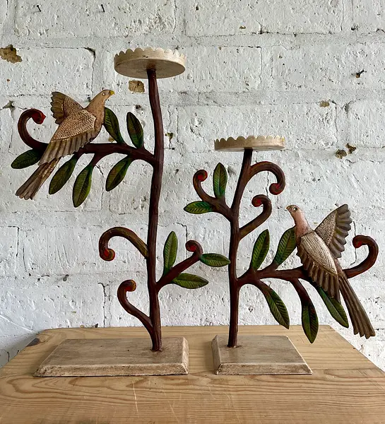 Candelabros Metálicos Con Pájaros Sobre Ramas