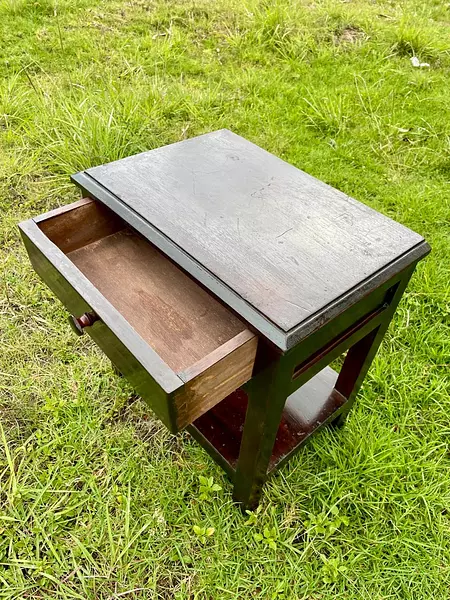 Mesa De Noche Con Una Gaveta - Colombia 1970