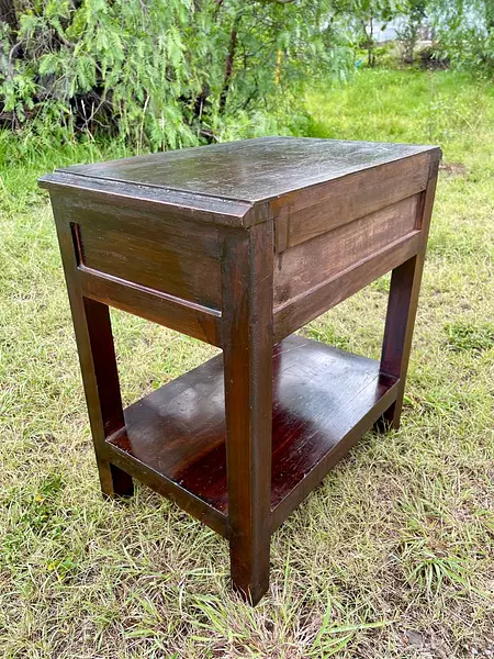 Mesa De Noche Con Una Gaveta - Colombia 1970