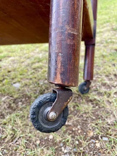 Carro De Servicio A La Mesa Con Manija - Colombia 1950