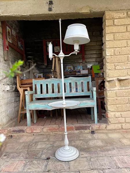 Lámpara Con Mesa Toleware - U.S.A. 1960